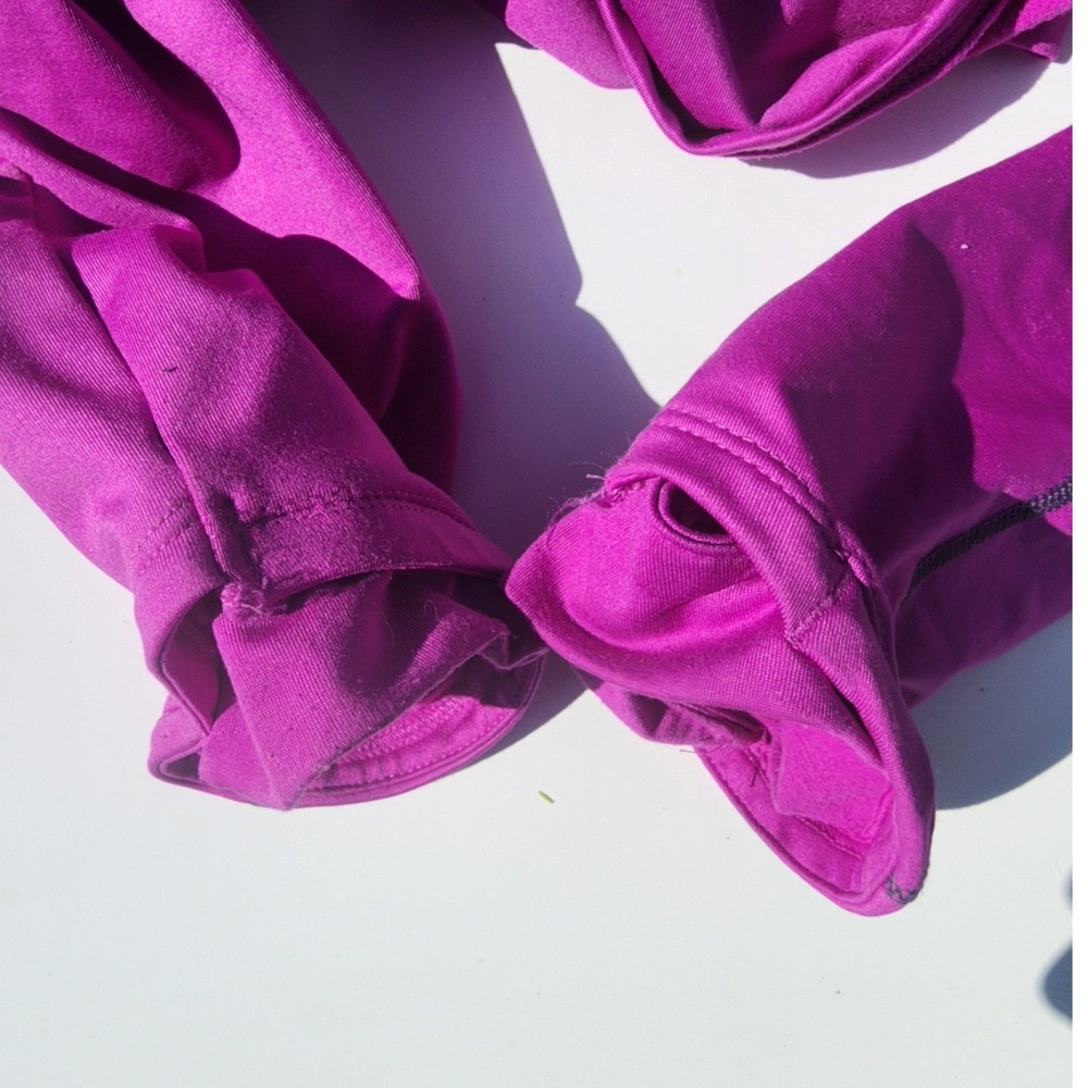 Under Armour Womens Magenta Purple HeatGear Quarter Zip Pullover Thumbholes LG - Picture 4 of 6